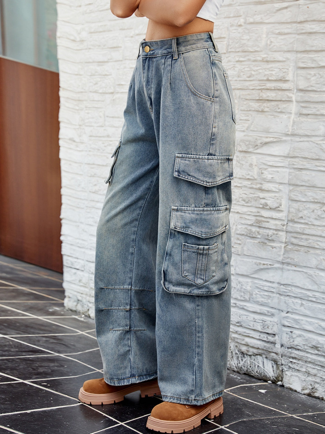 Cargo Washed Jeans with Pockets